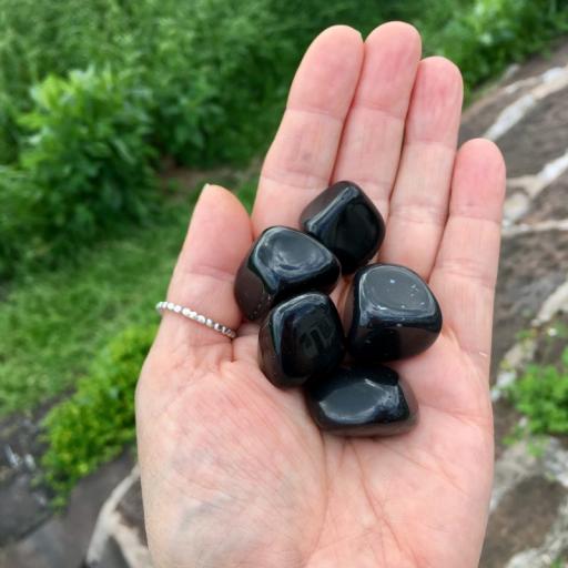 Obsidian Black Medium Tumbled Stone